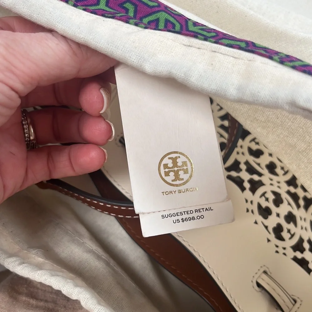 Tory Burch lazar bell bag 🔥🔥🔥🔥🔥SALE🔥🔥🔥🔥